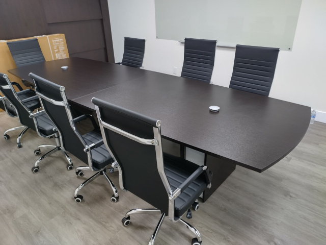 144" (12') Verde High End Conference Table