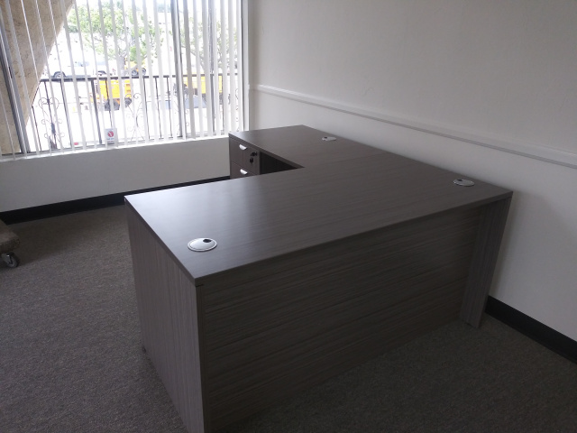 60"x66" L Desk With Hanging File Unit
