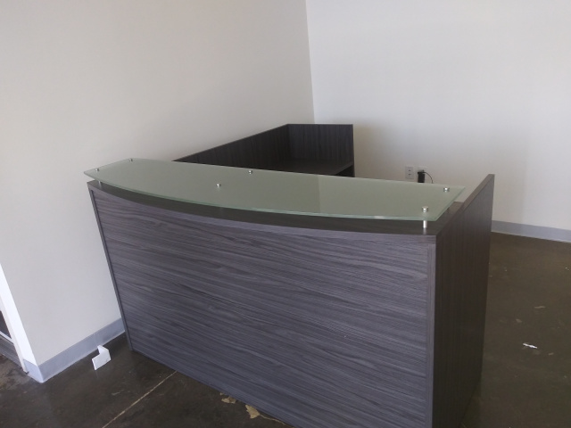72"x72" Reception L Shape With Glass Transaction Top (no drawers)