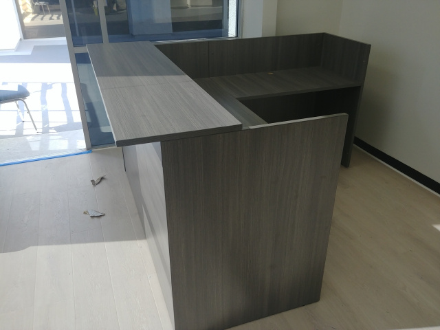 72"x72" Reception L Shape (no drawers)