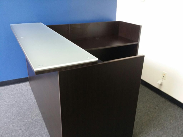 72"x72" Reception L Shape With Glass Transaction Top (no drawers)