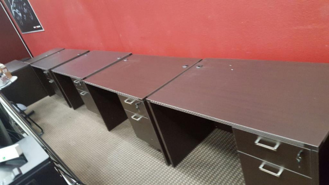 48"Lx30"D Straight Desk With Hanging 2 Drawer File Unit