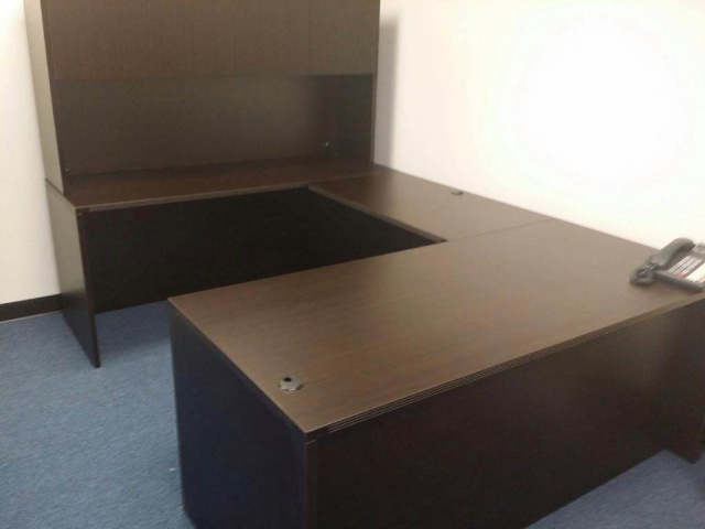 66"x95" Straight Front U Shape Desk Unit (no drawers)